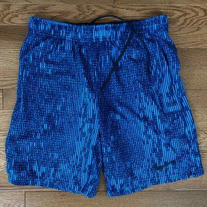 Nike dri-fit basketball shorts, Adult Medium